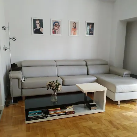 Fully Renovated, Family-Friendly Apartment, Next To A Huge Green Park, In Athens Center-2