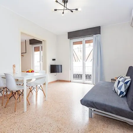 Psirri Place Economy Apartments Centrally Located-2