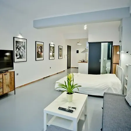 The Old Tailor Factory White Room-2