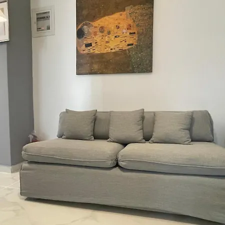 Cosy Apartment In Glyfada Center-3