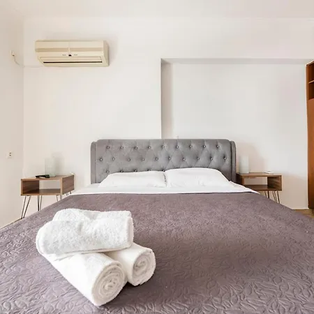 Athens City Heart Apartment!-3