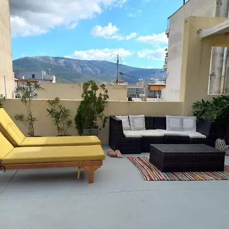 Inspiration Guestroom With Amazing Roof Garden-2
