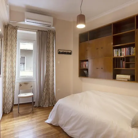 Prime Location 2 Bedroom Apt Next To The Acropolis-2