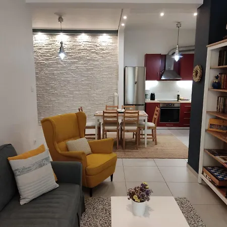 Central & Comfortable, 70M² Apt In Neos Kosmos-2
