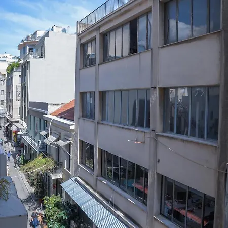 Virginia's Boutique Apartments-2