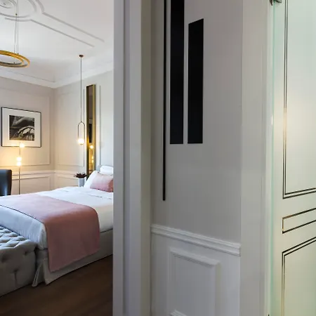 A77 Suites, Small Luxury Hotels Of The World-2
