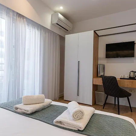 Kriel Suites By Liv Homes-3