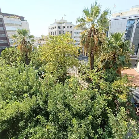 Homely Stay @Acropolis Museum-3