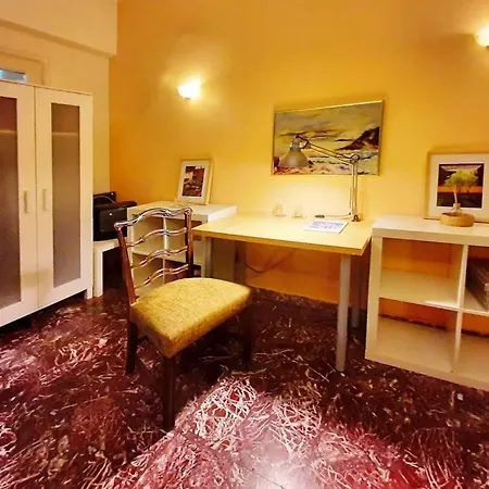 Near Metro For Acropolis - Private Room "Promitheas"-3