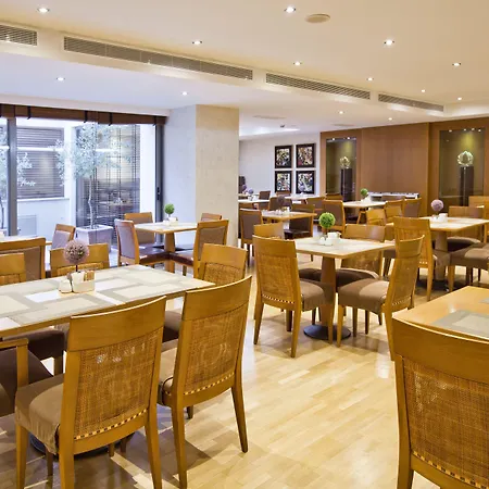 Central Hotel-2