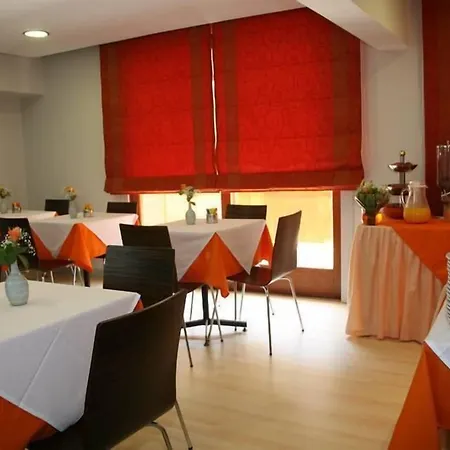 Hotel Des Roses-2