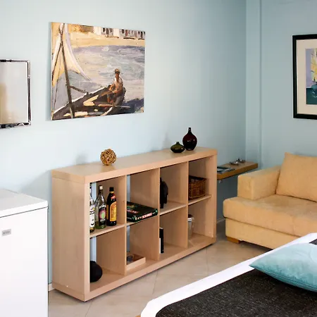Dynasta Central Suites-3