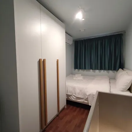Modern 5Bd Apartment In The Heart Of Athens-2