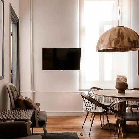 Art Pantheon - Suites & Apartments-3