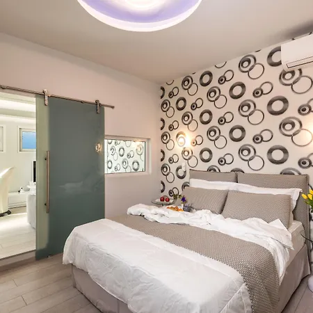 Acropolis Junior Suite-2