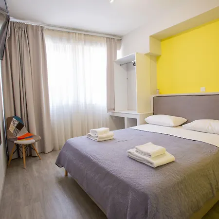 Raise Boutique Rooms In The Center Of Athens-2