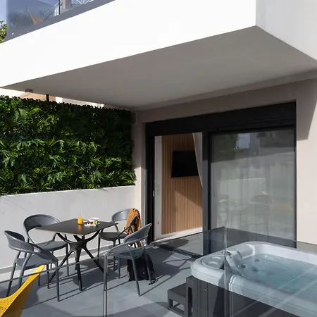 Incanto Boutique Suites - Neos Kosmos-2