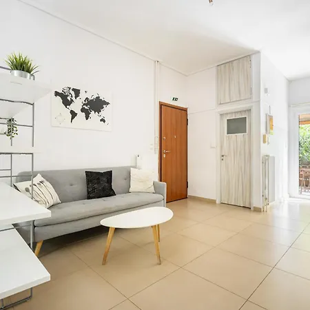 Cozy Studio in Central Glyfada-3