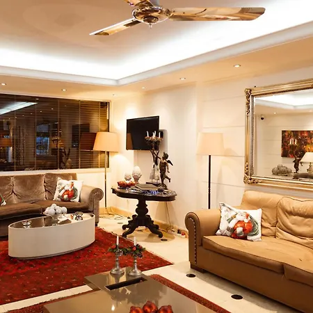 Best Western Plus Embassy Hotel-2
