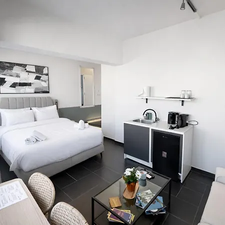 Elite Ermou Suites-3