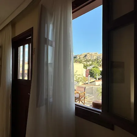 Theasis Athens-3