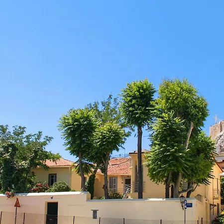 A Painter'S House In Plaka-3