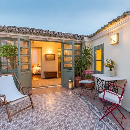 Perfect Location With Acropolis View-3
