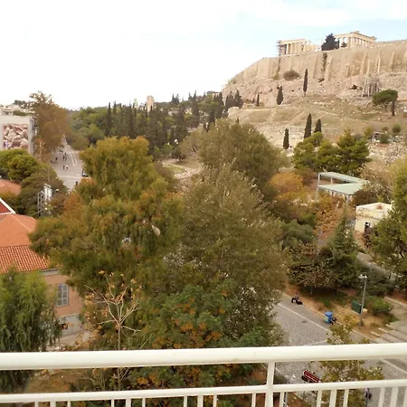 Star Parthenon Apartment-3