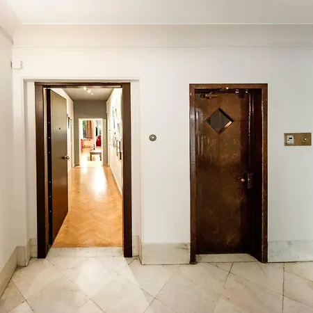 Kolonaki Square Business Apartment.-2