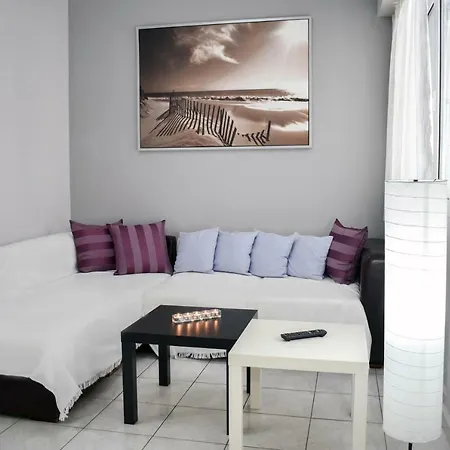 Oliver Suites-2