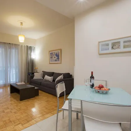 Apartment At Koukaki, 150M From The Metro By Yha-2
