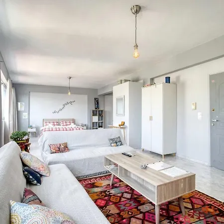 A Little Taste Of Home Apartments-3