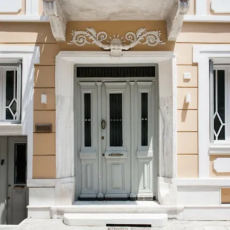 Step One | Luxury Suites Right In The Heart Of Acropolis Next To Metro Station-3