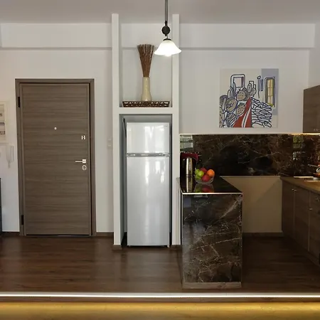 Stylish Apartment, Acropolis View-2