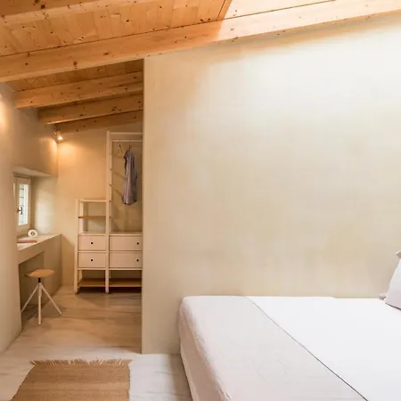 Anafiotika Hideaway Acropolis Athens By Cycladica-2