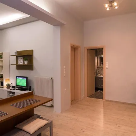 Beautiful Modern Aprt With 1Br In Dt Athens-2