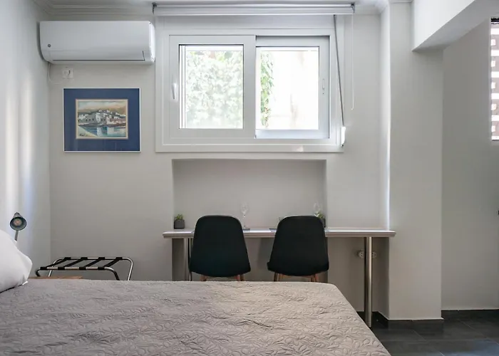 Boutique Pan'S Cave Studio In Plaka Atenas