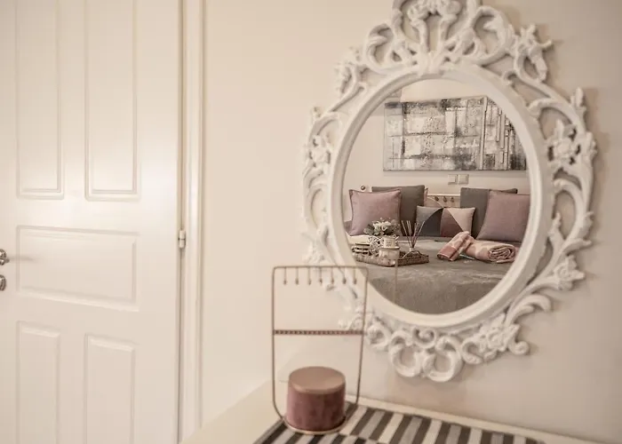 The Ivory - Luxury & Spacious Apartment In Egaleo-Atenas