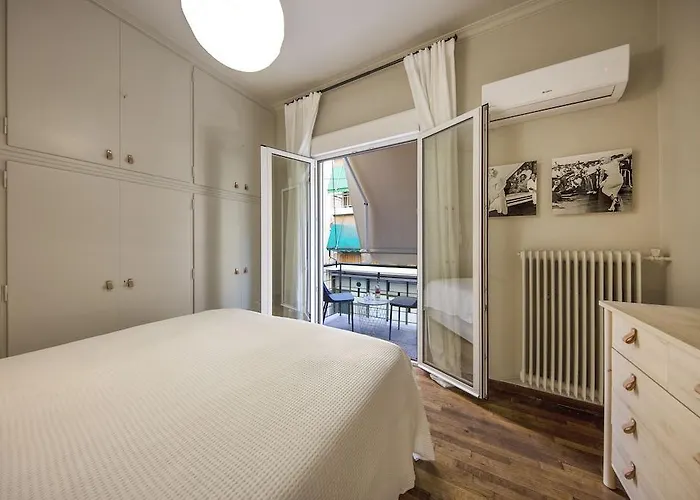 Brand New Modern Apartment Αθήνα