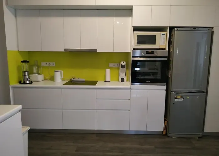 Fully Renovated, Family-Friendly Apartment, Next To A Huge Green Park, In Athens Center