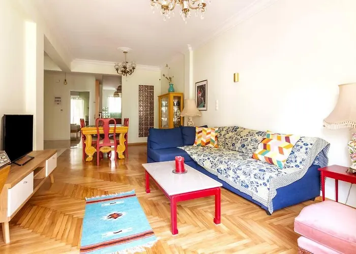 Iphigenia 2 Bedroom Retro Downtown Apartment Atenas