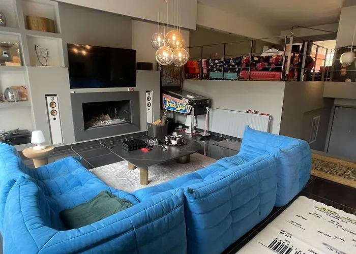 Bespoke House Athens Aparthotel