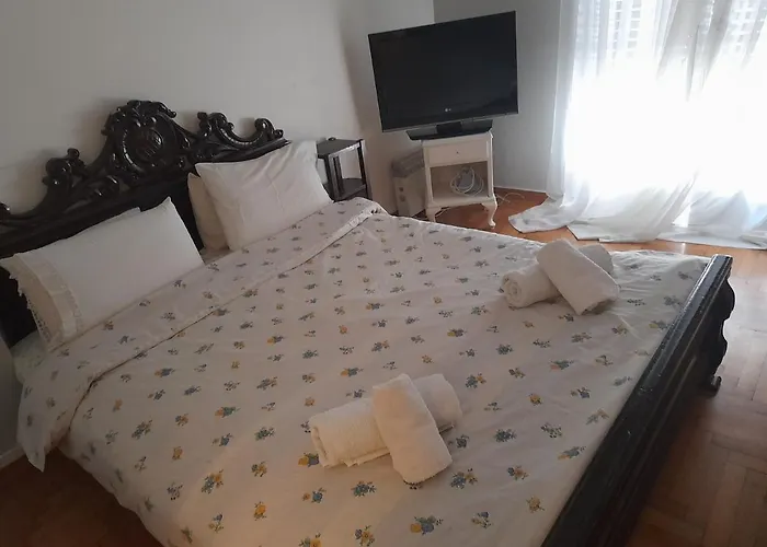 Ag.Levterios Zambo Vila Atenas privado