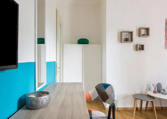 Spacious Apartment For Two People Atenas que aceita animais de estimação