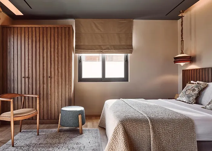 Cama Luxury Suites Glyfada Atenas admite animales