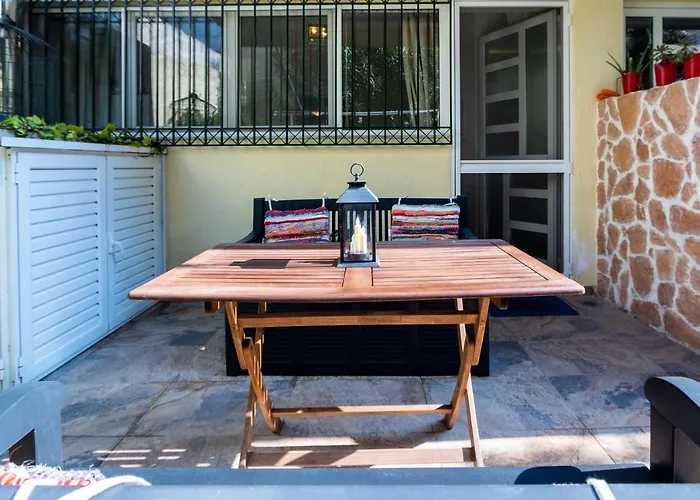 Bright Apartment Near The Beach Athènes