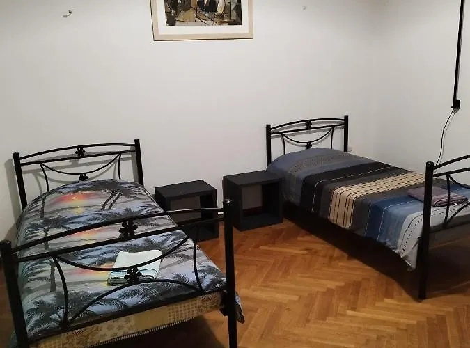 Комната Pilika 4Room With Shared Bath Atenas