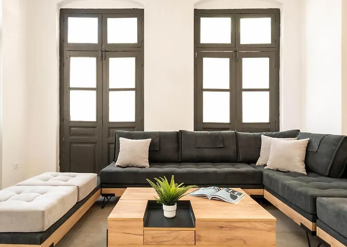 Ranny House Aparthotel Atenas