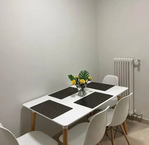 Delightful Apartment In The Center Of Athens.