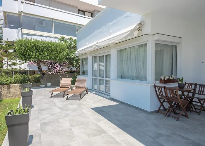 Garden Villa Glyfada Atenas